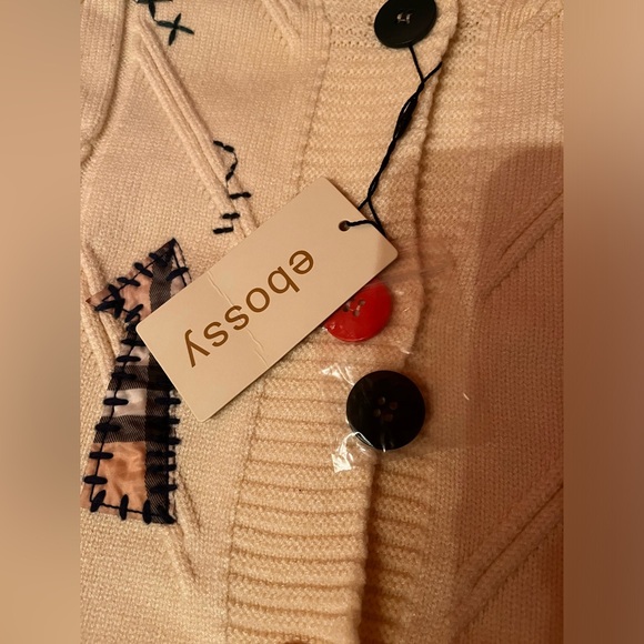 Ebossy Cable Knit Cardigan Button Down Embroidered Sweater Size L - Picture 3 of 4